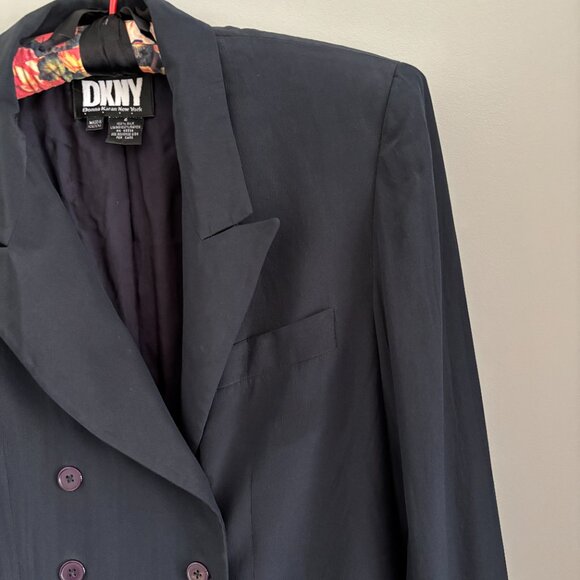 Vintage DKNY Navy Silk Blazer - Picture 9 of 12